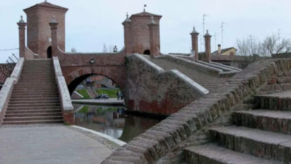 Comacchio: donna di 43 anni trovata morta ai Trepponti