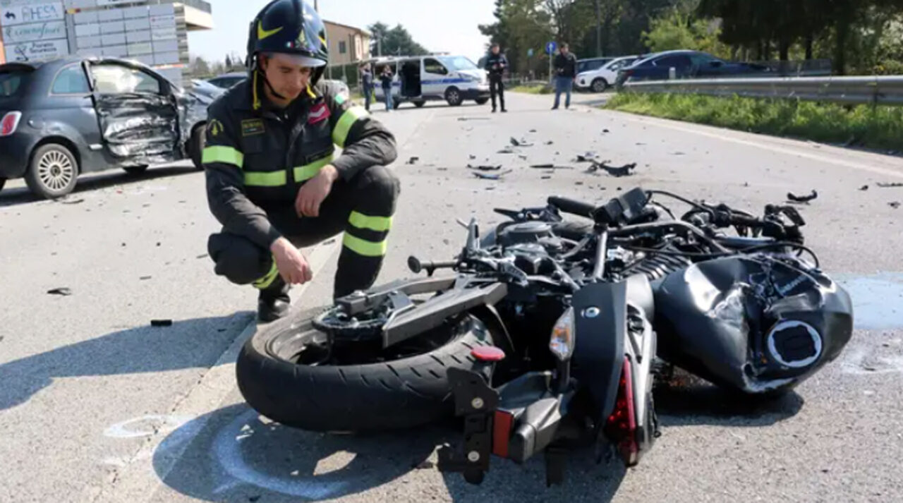 Cesena: muore un motociclista di 20 anni