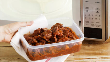 Microonde e plastica: i rischi nascosti dei piatti pronti