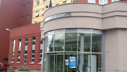 Tragedia del parto a Pinerolo: muore una 30enne, salvo il neonato