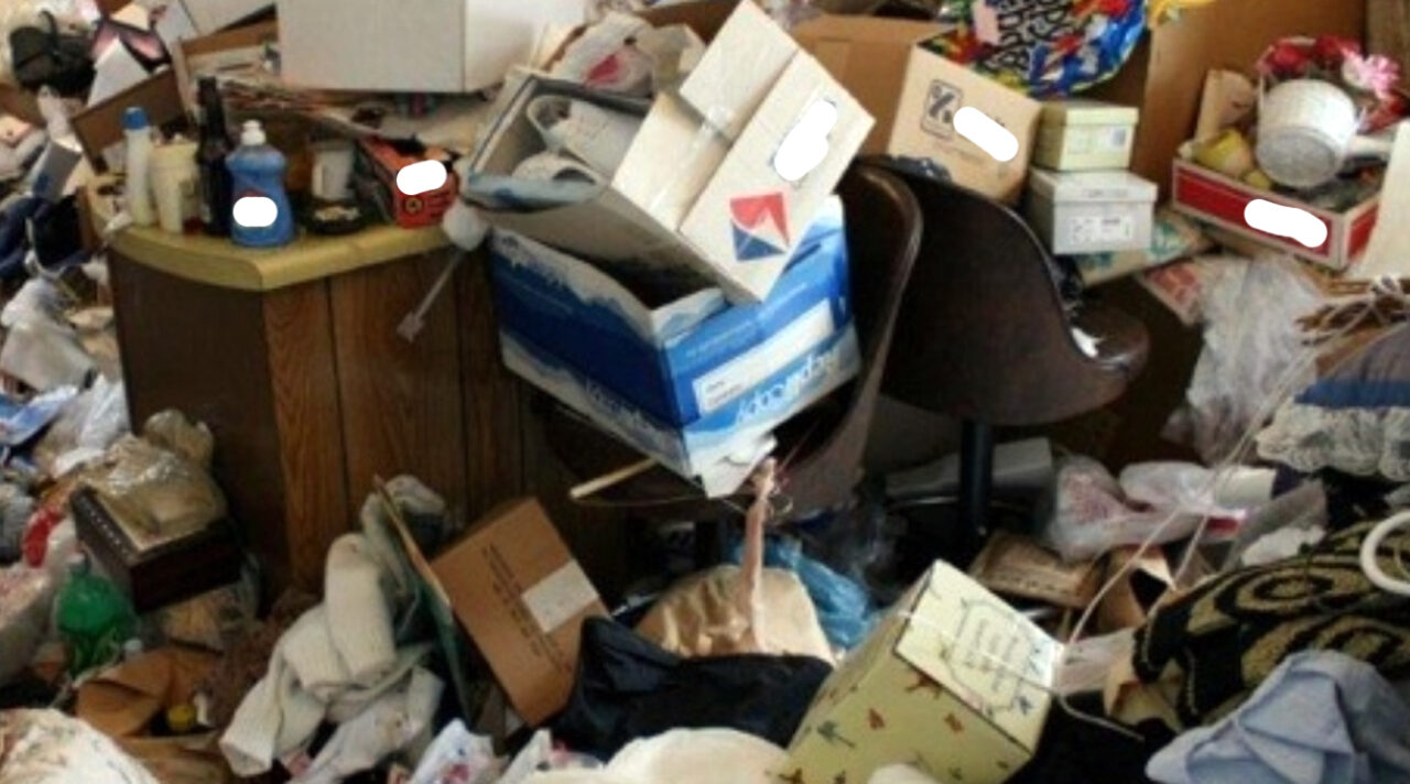 Verona: muore schiacciata dai suoi oggetti