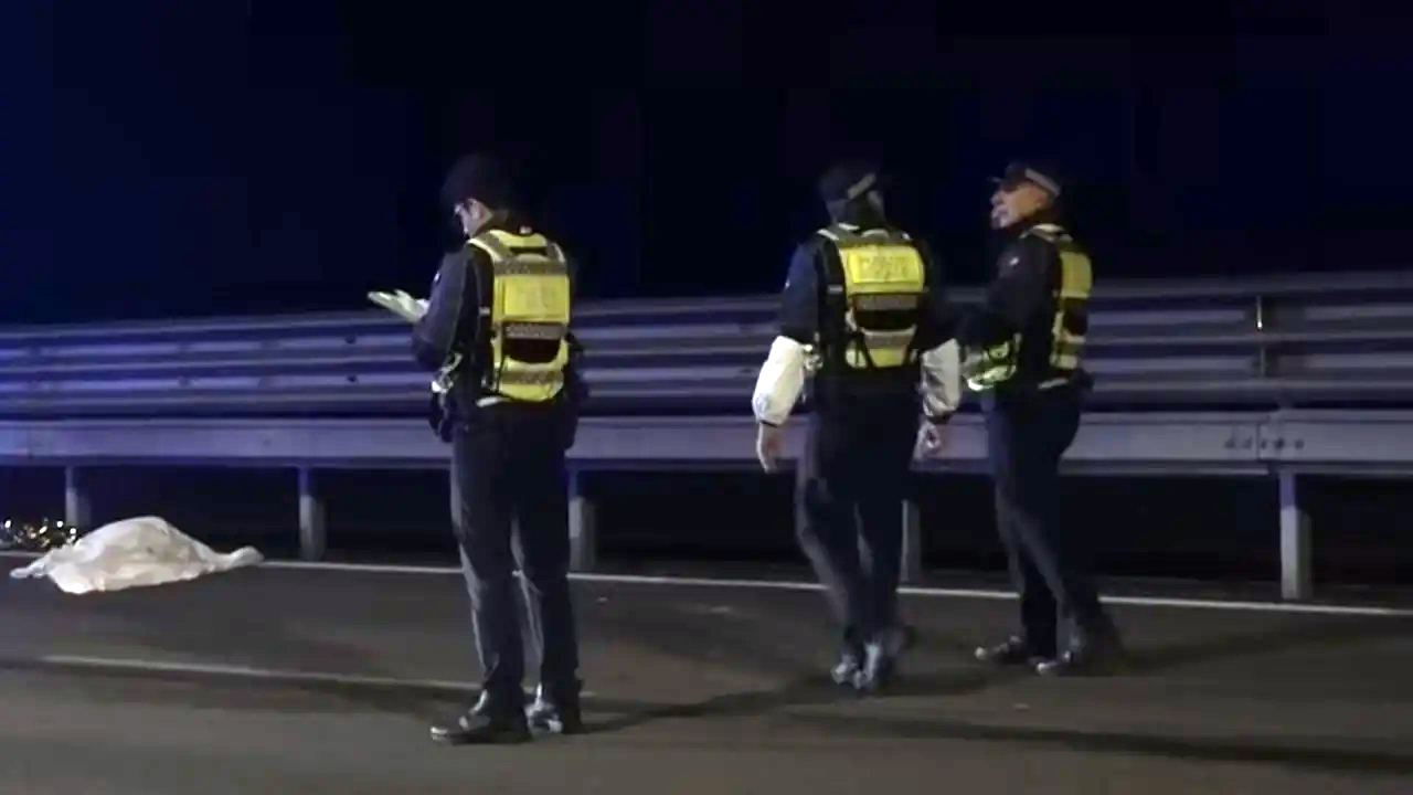 Aurelia: 59enne cammina in superstrada e viene travolto