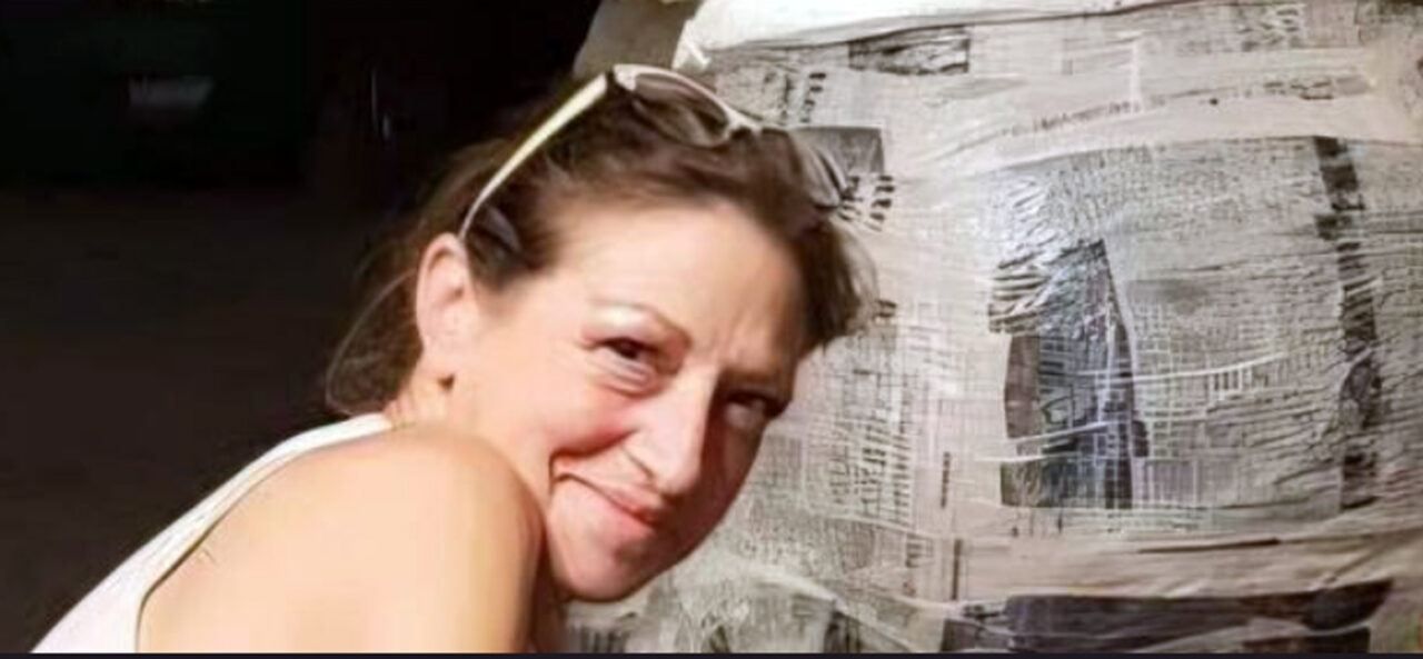 L’ultimo saluto a Fiorella Manoni: un’anima a colori