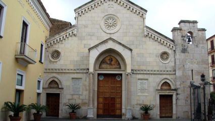 Sorrento: operaio muore nel giardino della Cattedrale