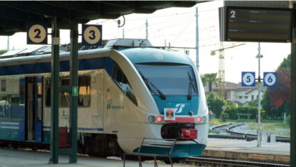 Portogruaro: 27enne attraversa con le cuffiette e muore travolto da un treno