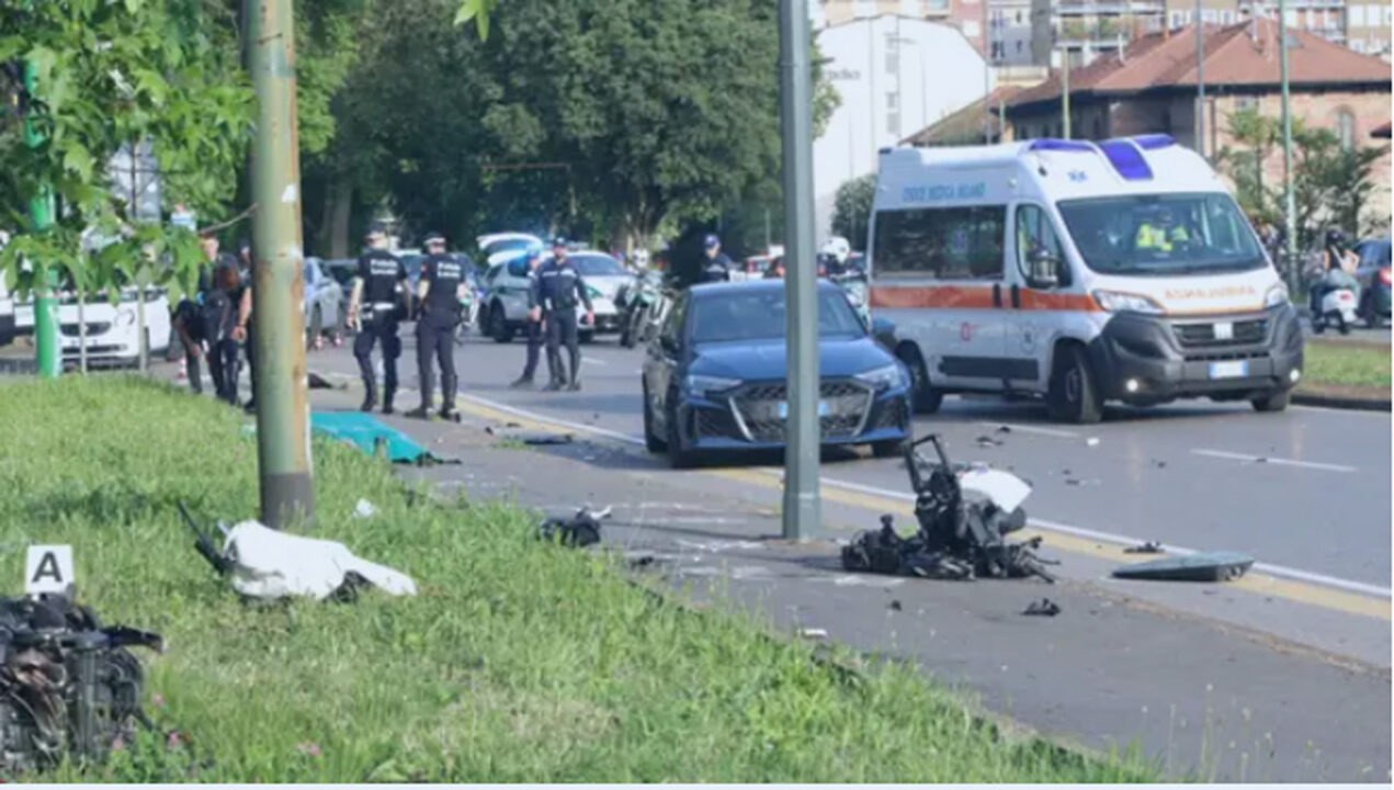 Milano: scontro auto-moto in piazza Carbonari, muore un centauro di 27 anni