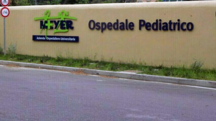 Tragedia al Meyer: addio a un piccolo di 5 anni