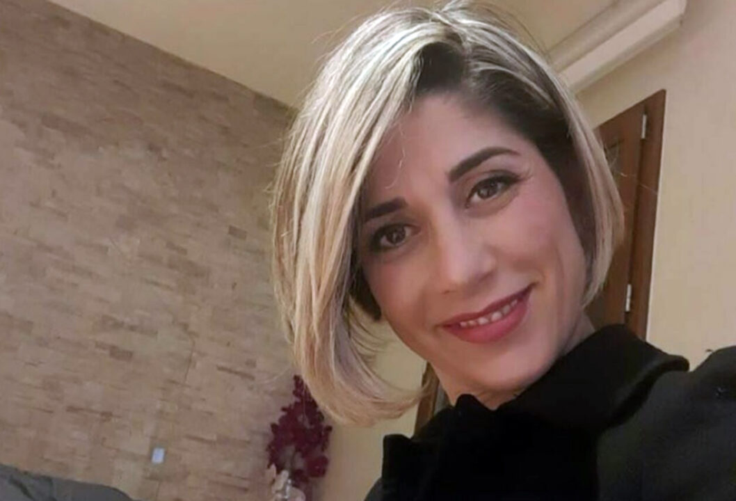 Sopravvissuta a 19 coltellate del fratello, Francesca rompe il silenzio: “Le famiglie sono lasciate sole”
