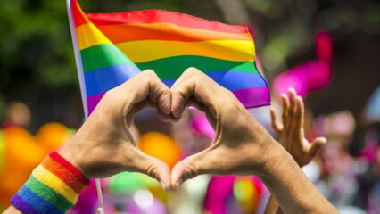 Giornata Mondiale dell'Orgoglio LGBT+: le piazze d'Italia e del mondo sfilano tra conquiste e nuove rivendicazioni