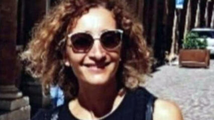 Laura Carnaroli muore a 49 anni per un malore improvviso in auto