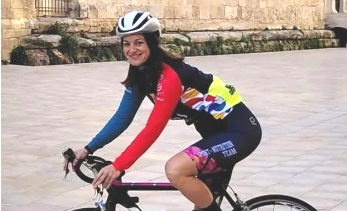 Palermo: auto sorpassa e travolge un gruppo di ciclisti, muore 41enne