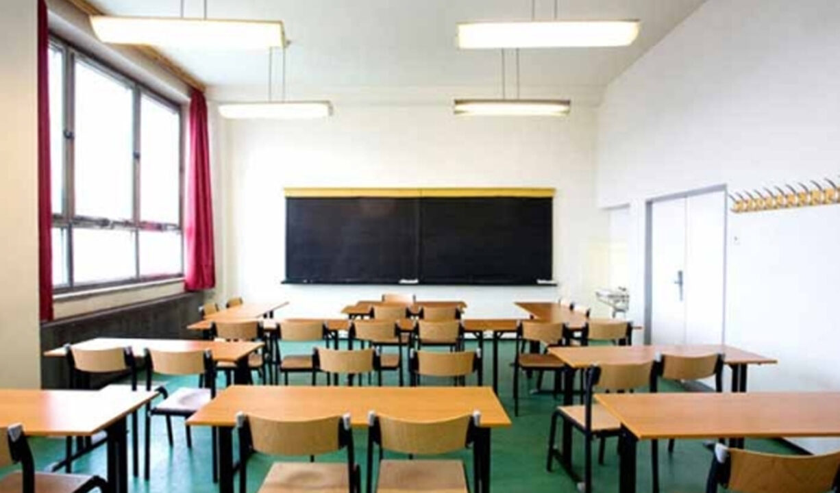 Blitz contro i “diplomifici” tra Napoli e Caserta: sequestrato istituto paritario ad Acerra