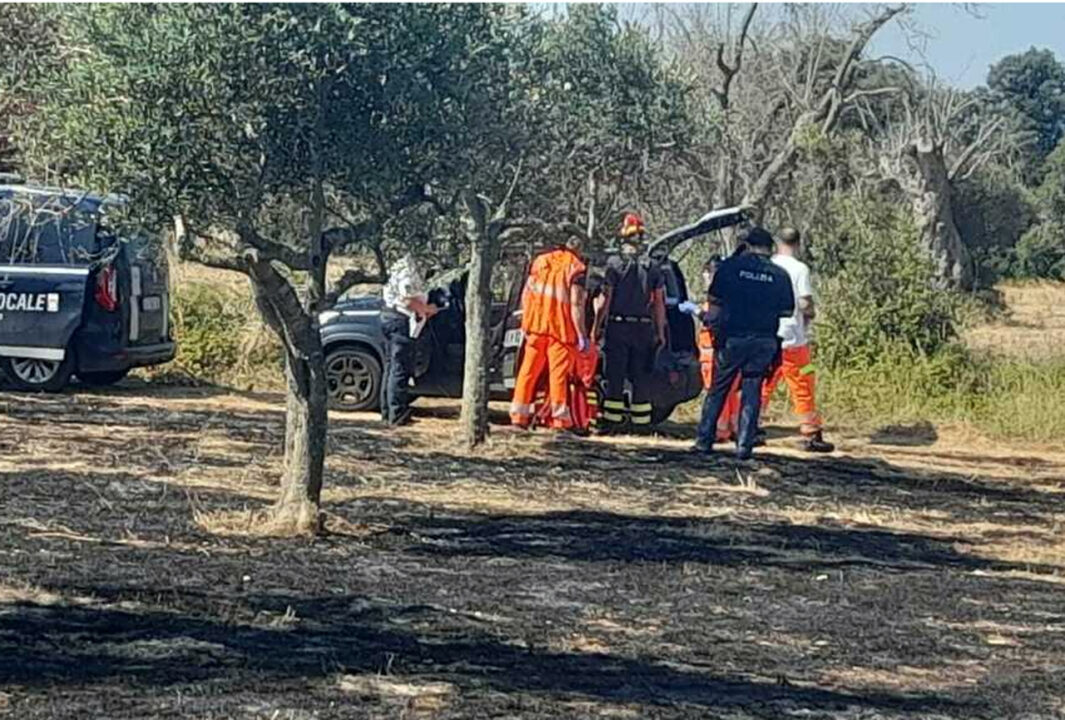 Lecce: 89enne muore carbonizzato, ferito l'amico che ha tentato di salvarlo