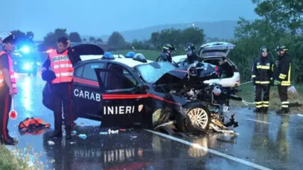 Villorba: gazzella dei Carabinieri si scontra con una Smart e finisce contro un muro, gravissimo un militare