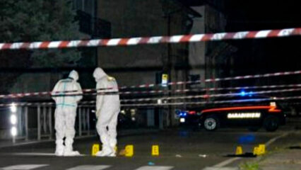 Aggressione mortale a Crema: 19enne egiziano accoltellato nel parcheggio, è caccia al killer