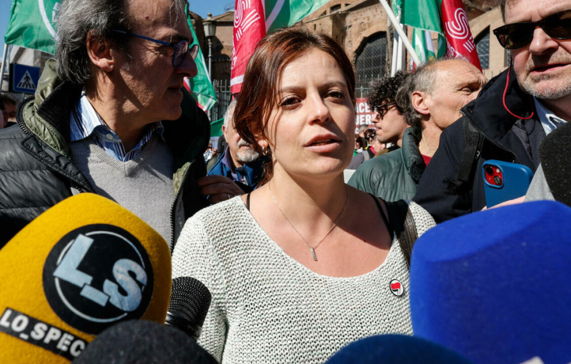 Ilaria Salis condannata dal Tribunale di Milano a risarcire oltre 300mila euro a due ex collaboratori