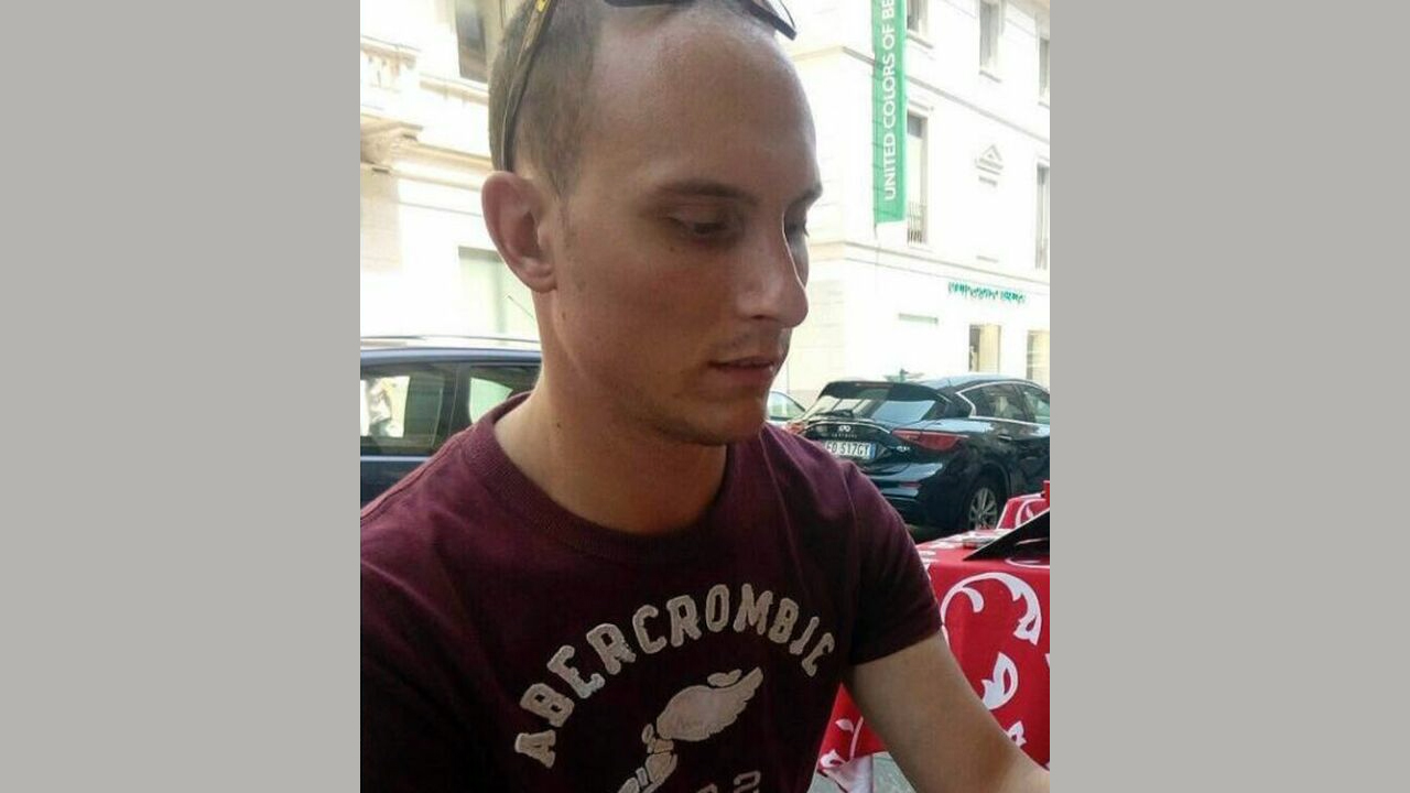 L’appello dopo il dramma: «Aiutateci a trovare il motociclista che ha provato a salvare il nostro Mino»