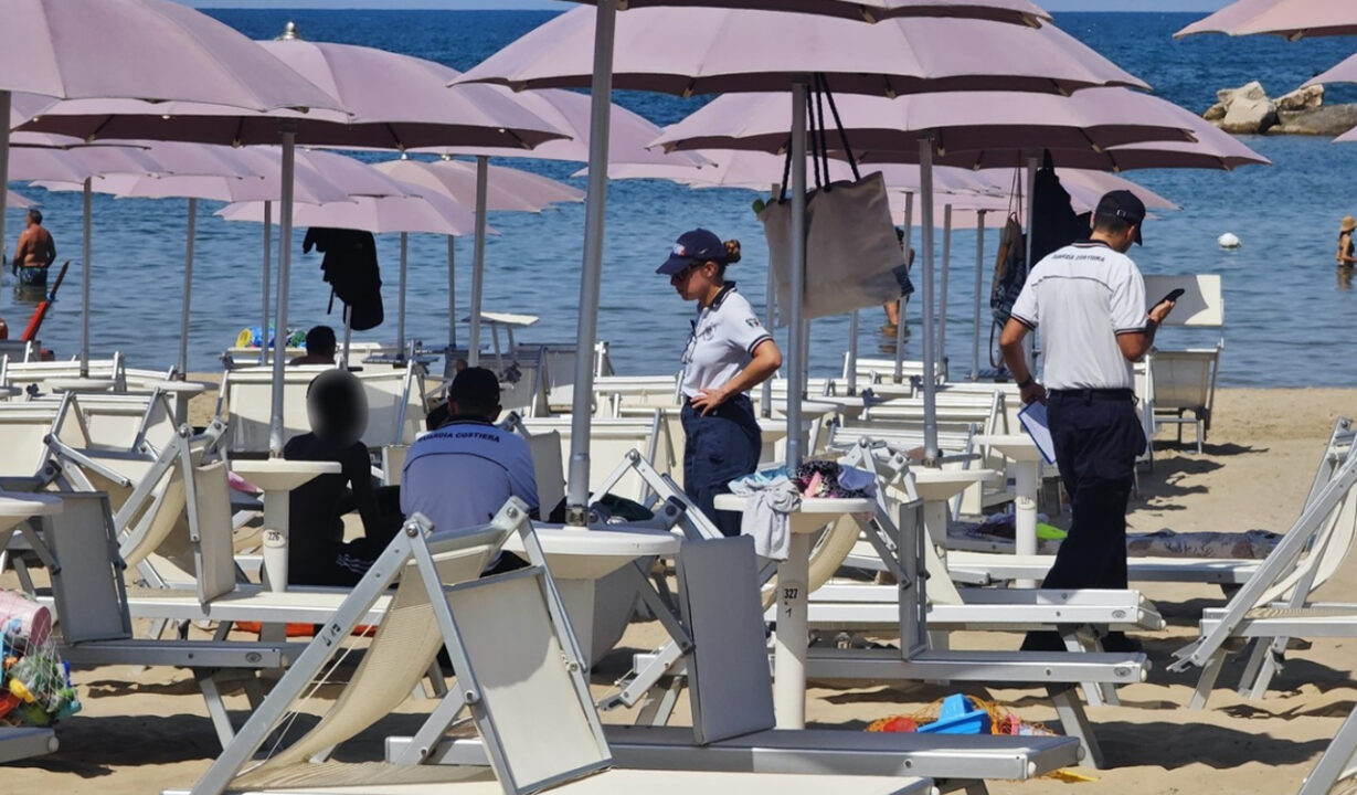 Sottomonte, il piccolo cuore non ha retto: morto il 14enne rimasto sott'acqua a Pesaro