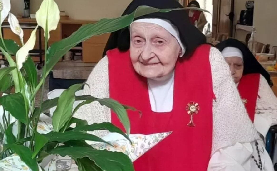 Suor Annamaria, la monaca di clausura più anziana del mondo, si è spenta a Seregno a 106 anni