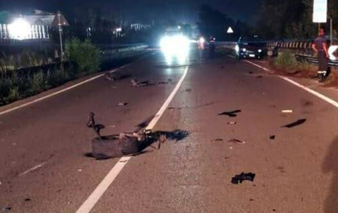 Amorosi: scontro tra quattro auto, sei giovani feriti in codice rosso