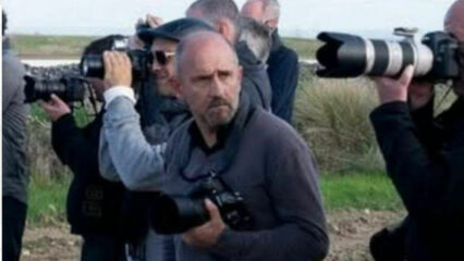 Michele Cerutti muore precipitando nel fiume mentre voleva fotografare. Drammatico incidente in Francia per il noto esperto di Savigliano, in provincia di Cuneo. Disposta l'autopsia dalla magistratura transalpina.
