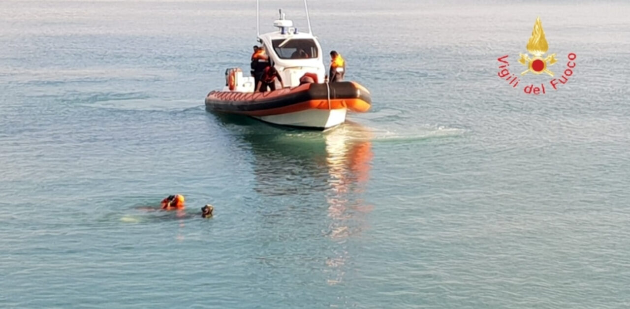 Sebastiano Piaggi, 21 anni, caduto dal gommone a Ferragosto, non è stato ancora trovato