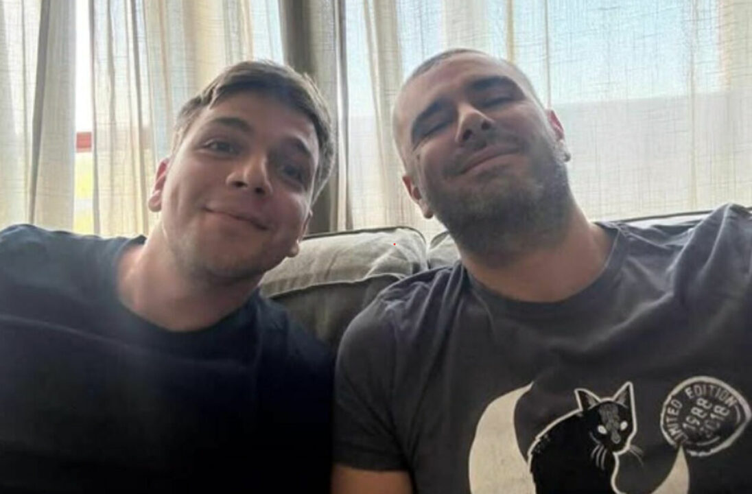 Alessandro Di Battista lascia il Gemelli e torna a casa dopo l'operazione a Cuba