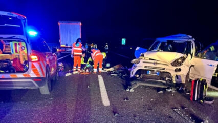 Autostrada A21: tir travolge le auto ferme dopo un tamponamento. Muore il 48enne Marco Bissolo