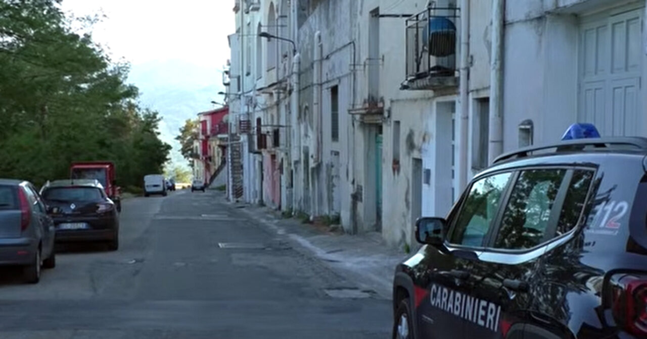 Calitri: 28enne colpita a martellate dall’ex compagno