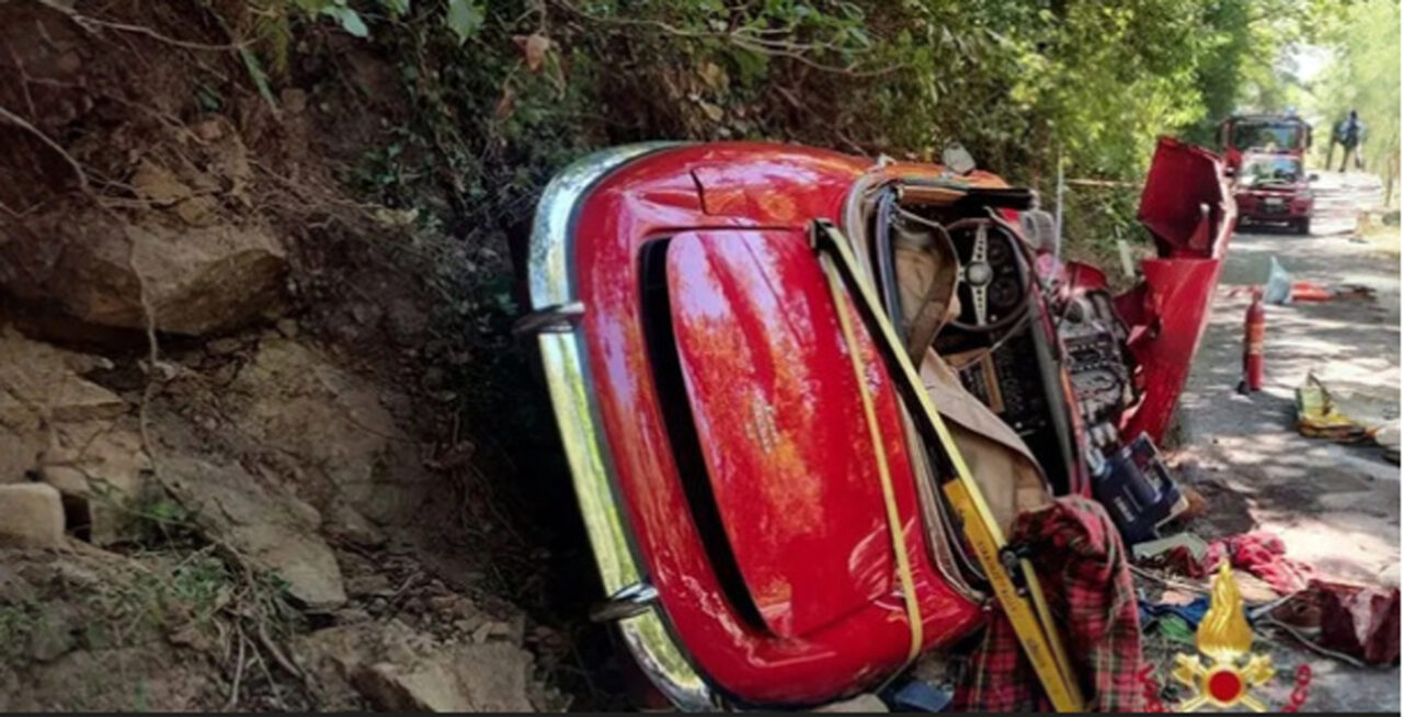 Gaiole in Chianti, auto si ribalta: muore turista inglese di 72 anni