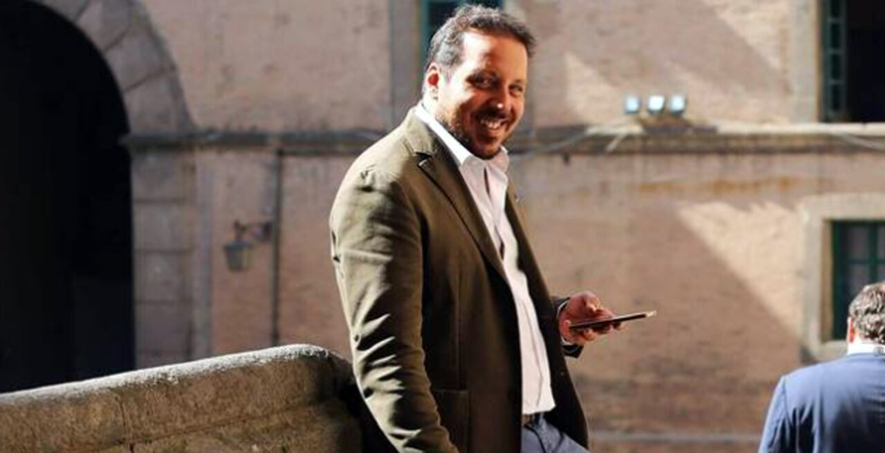 Francesco Tedesco, 53 anni, giornalista napoletano, è morto